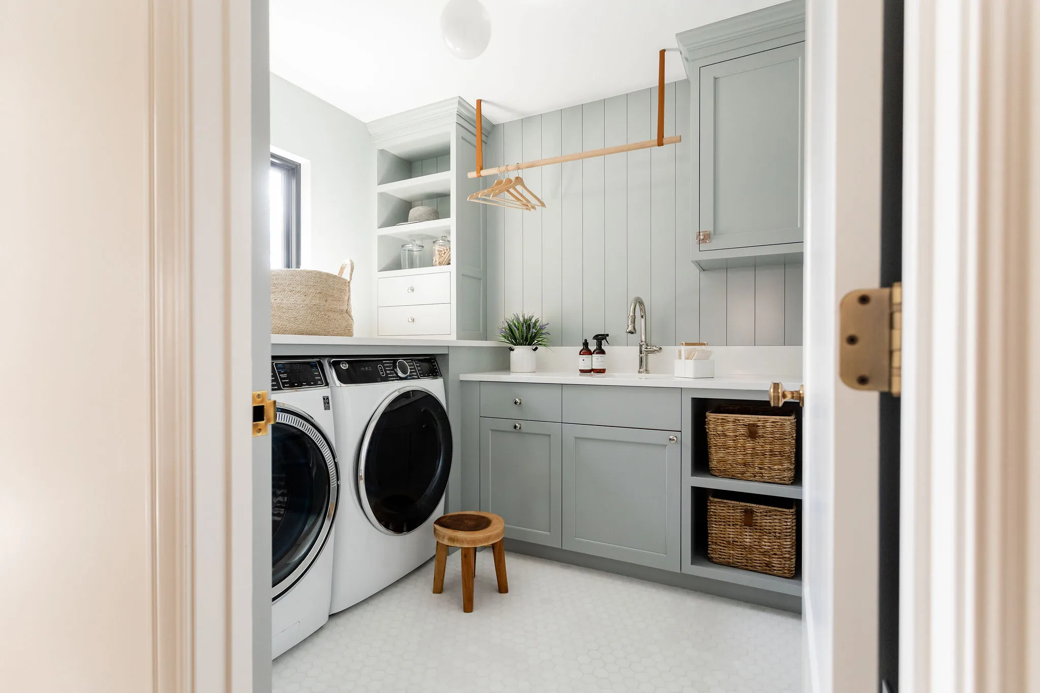 Laundry Room Makeover | Jkath Design Build + Reinvent