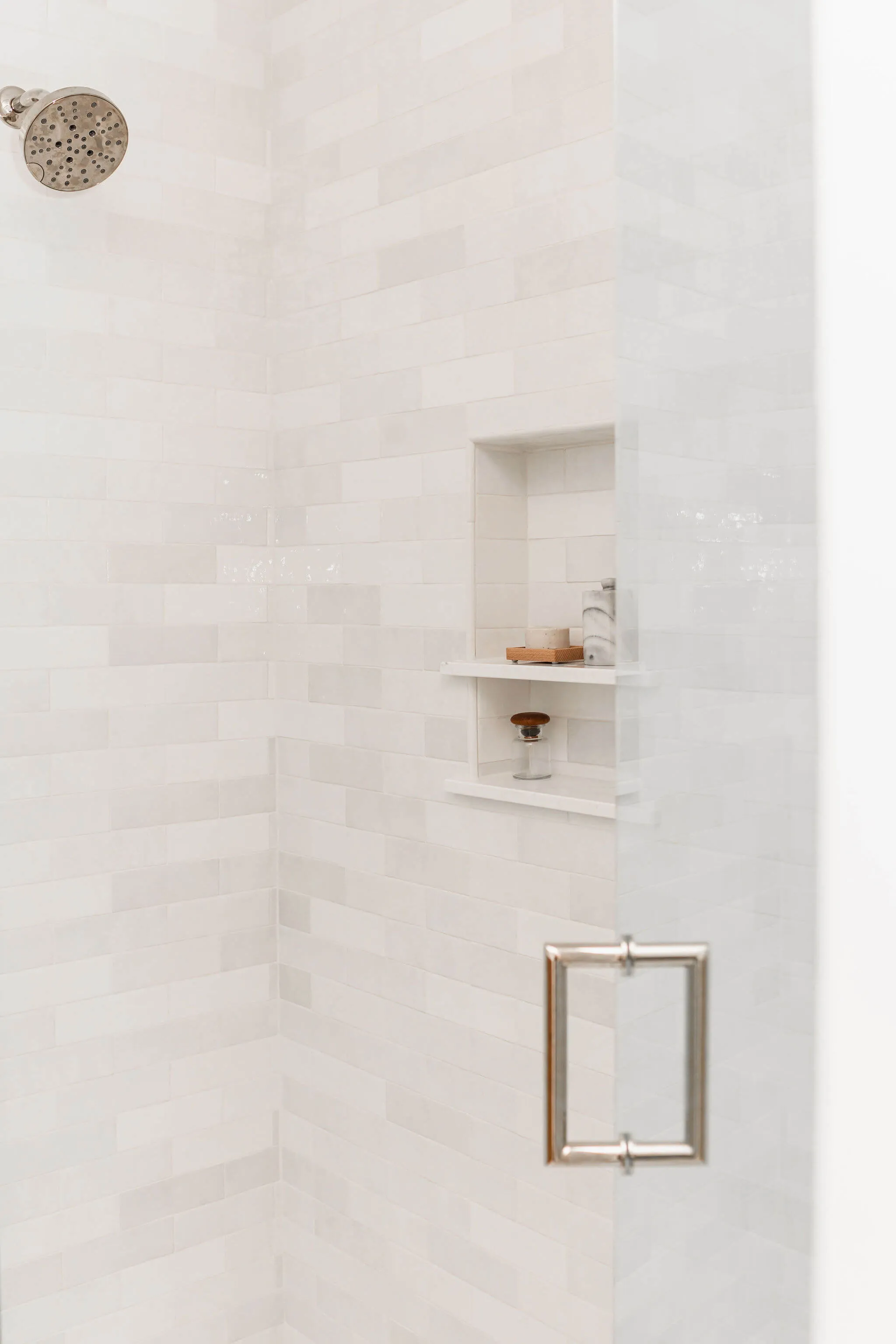 5 Must Haves in a New Primary Suite