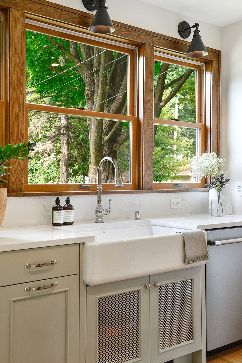 How to Select Appliances That Match Your Kitchen Cabinets